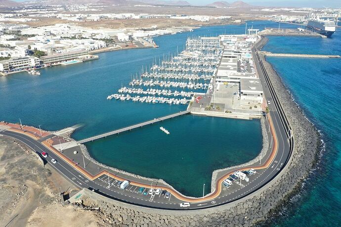 Arrecife recibirá 44.000 pasajeros en catorce grandes cruceros, antes de  fin de año | SER Lanzarote | Cadena SER