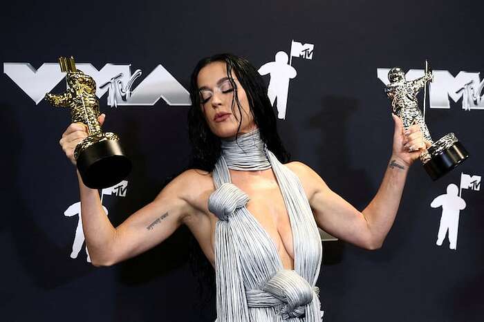 katy-perry-se-quedo-con-el-premio-michael-jackson-video-vanguard-award-de-los-premios-mtv-foto-reutersandrew-kelly-NY4AICMWN3PZDEQPTE4OH45W4U