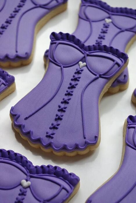 a746fa2fa28cbfe8a3fd62a446305d7f--lingerie-cookies-cookie-decorating