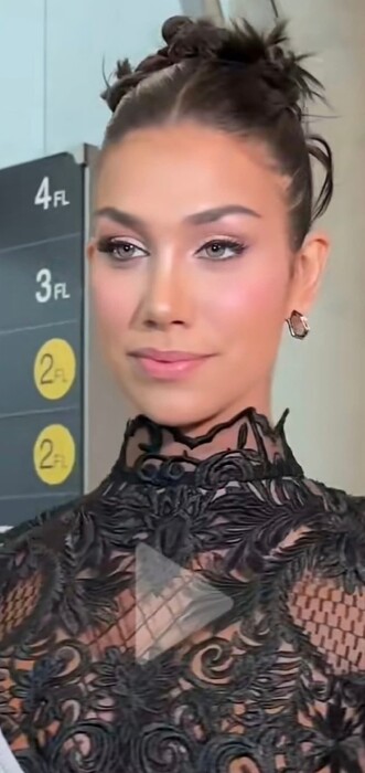 Screenshot_20251031-214800_Gallery