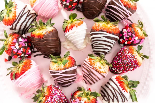 depositphotos_419962024-stock-photo-variety-chocolate-dipped-strawberries-pink