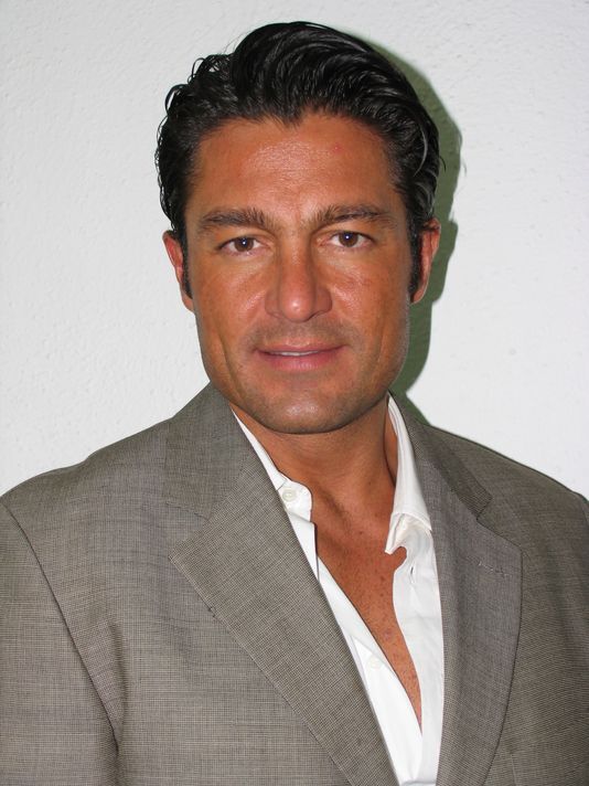 Fernando-Colunga